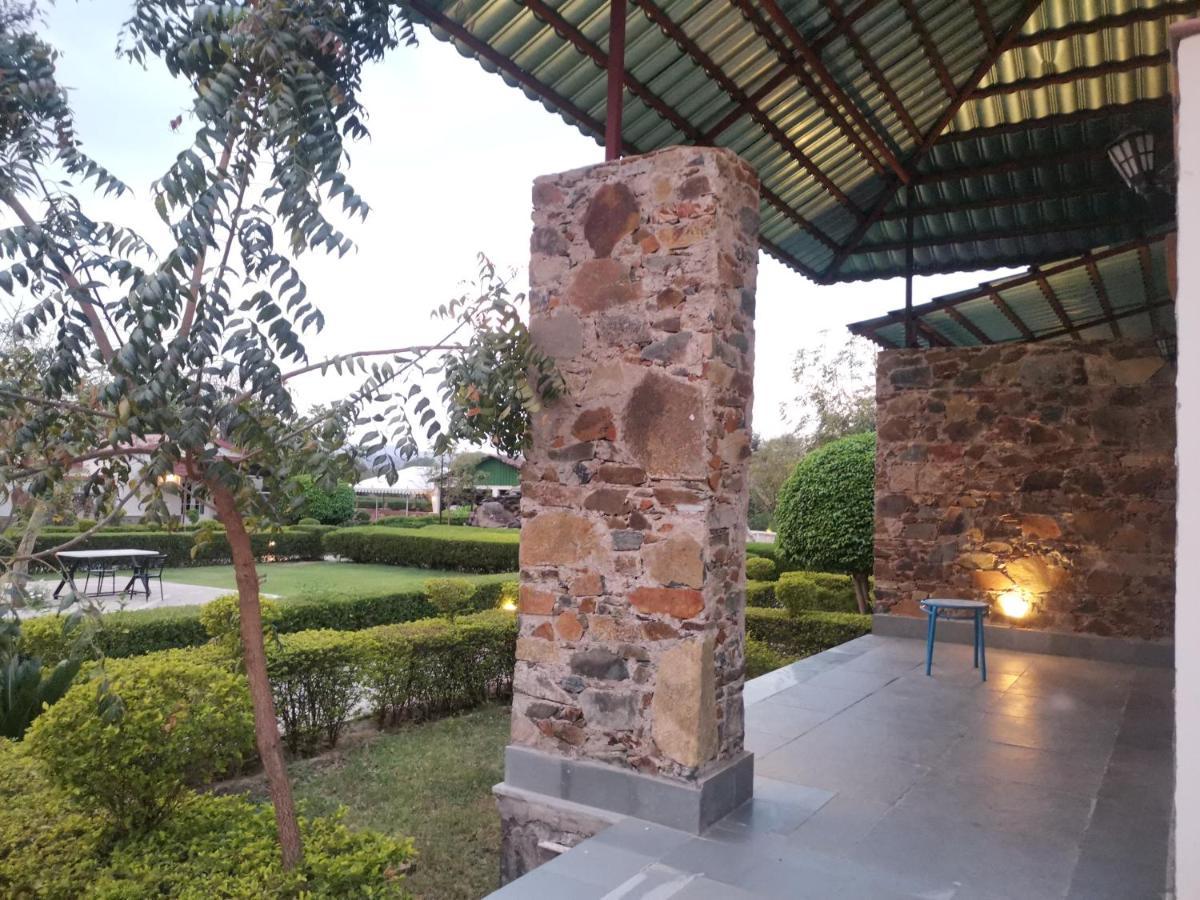 Tehla Astroport Sariska Treetop By Eight Continents מראה חיצוני תמונה