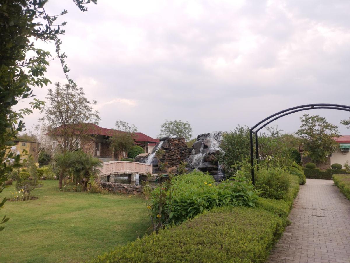 Tehla Astroport Sariska Treetop By Eight Continents מראה חיצוני תמונה